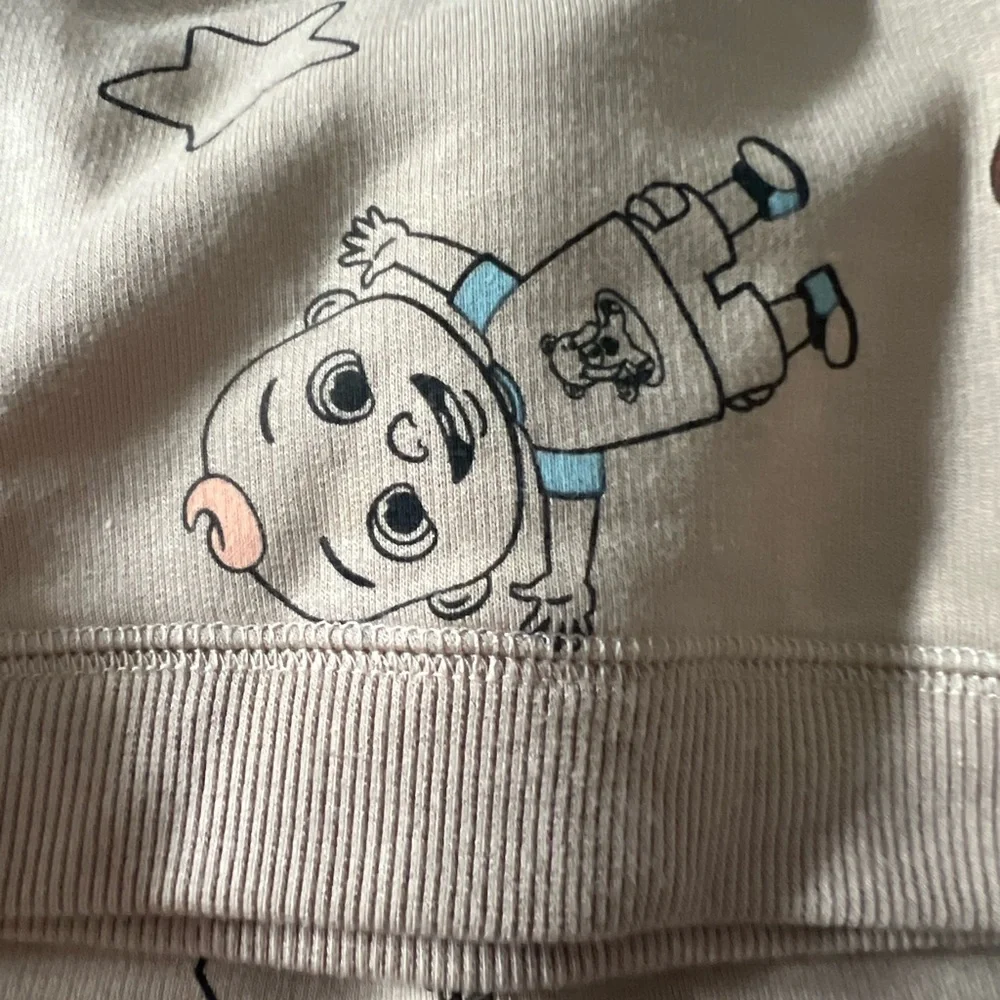 CoComelon‎ 2 Piece Baby Pullover & Jogger Pants Set Tan 18 Month NWT
